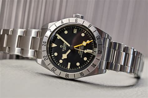 tudor black bay pro weight